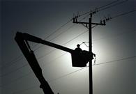 برق 13 اشتراک اداری پر مصرف از شهرهای مختلف استان قطع شد